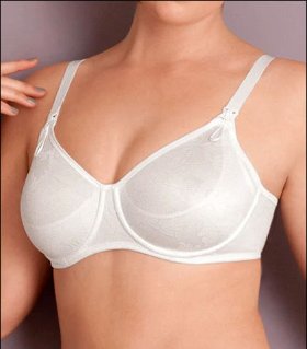 The Best Nursing Bras for Large Breasts